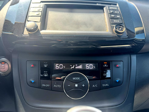 Used 2018 Nissan Sentra SV w/ Premium Package (P01) image 33