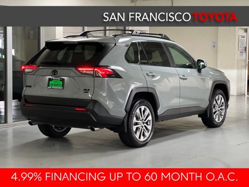 Certified 2022 Toyota RAV4 XLE Premium image 5