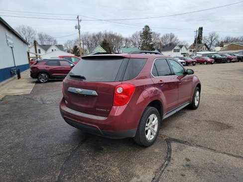 Used 2011 Chevrolet Equinox LT w/ Driver Convenience Package image 3