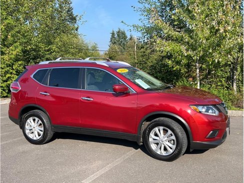 Used 2016 Nissan Rogue SV w/ SV Premium Package image 3
