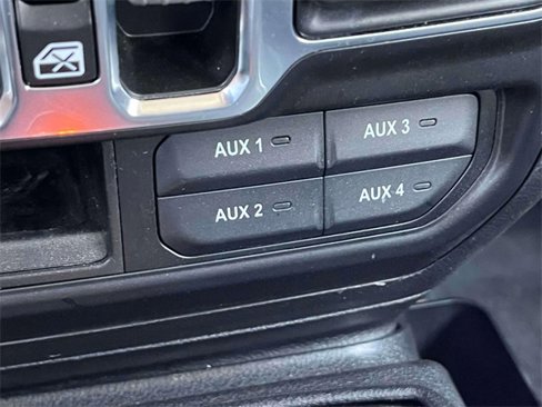 Used 2023 Jeep Wrangler Unlimited image 25