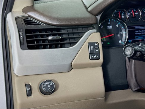 Used 2019 GMC Yukon SLT w/ Open Road Package image 10