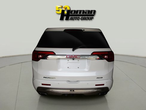Used 2018 GMC Acadia Denali w/ Technology Package image 5