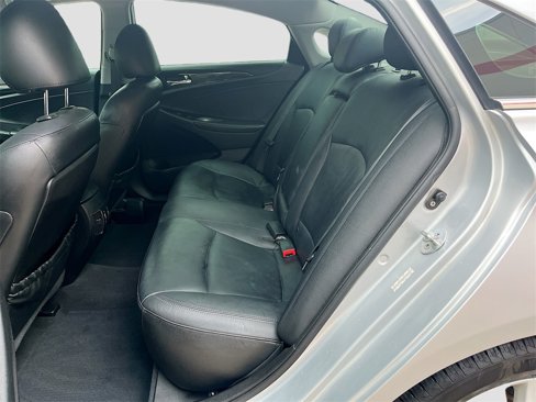Used 2011 Hyundai Sonata Limited image 24