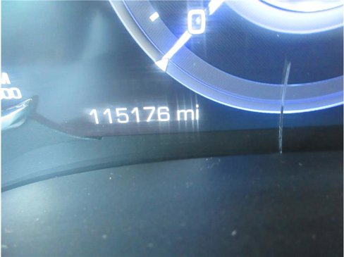 Used 2017 Cadillac Escalade Platinum image 12