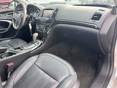 Used 2014 Buick Regal image 11