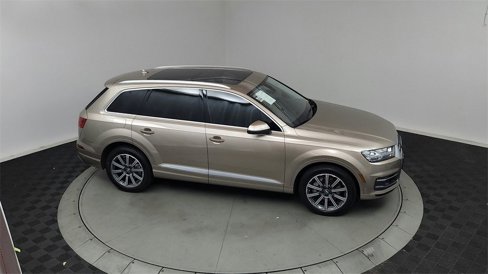 Used 2019 Audi Q7 3.0T Prestige image 9