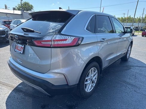 Certified 2022 Ford Edge SEL w/ Convenience Package image 3
