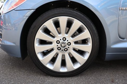 Used 2009 Jaguar XF Premium image 28