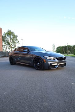 Used 2020 BMW M4 Coupe w/ Competition Package image 3