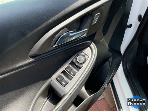Used 2021 Chevrolet Malibu LS image 11