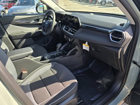 New 2026 Chevrolet TrailBlazer LT w/ Driver Confidence Package image 18