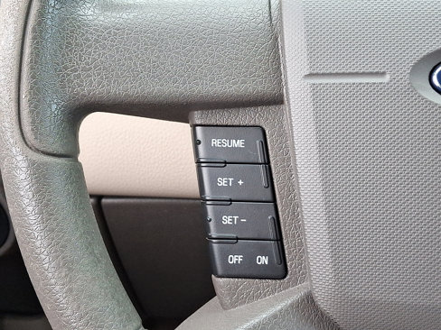 Used 2007 Ford Edge SE image 18