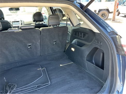 Used 2019 Ford Edge SEL w/ Equipment Group 201A image 21