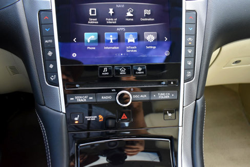 Used 2017 INFINITI Q50 3.0t Premium w/ 3.0T Premium Plus Package image 20