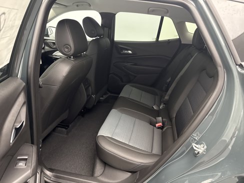New 2025 Chevrolet Trax LT w/ LT Convenience Package image 27
