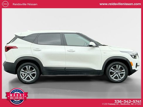 Used 2021 Kia Seltos LX image 7