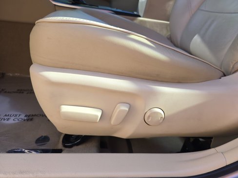 Used 2016 Toyota Camry XLE image 27