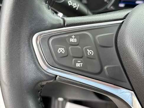 Used 2019 Chevrolet Equinox LT image 18