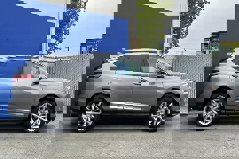 Used 2023 Acura RDX AWD image 2