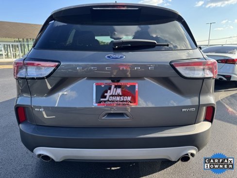 Used 2022 Ford Escape SE w/ Cold Weather Package image 4