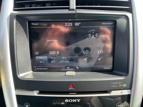 Used 2012 Ford Edge Limited image 25