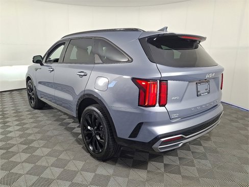 Used 2022 Kia Sorento SX image 8