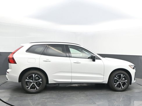 New 2026 Volvo XC60 B5 Core image 8