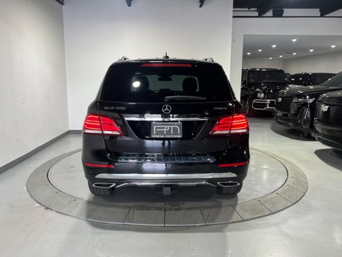 Used 2018 Mercedes-Benz GLE 350 4MATIC w/ Premium 1 Package image 18