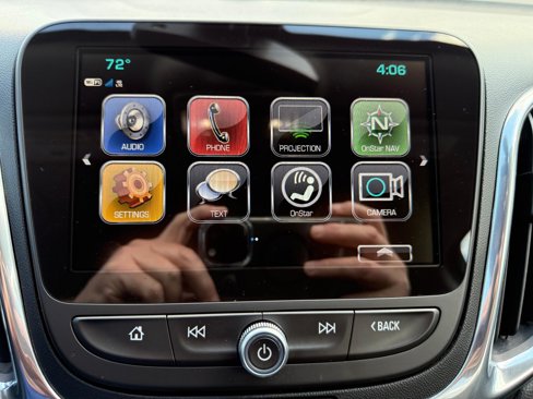 Used 2018 Chevrolet Equinox Premier image 23