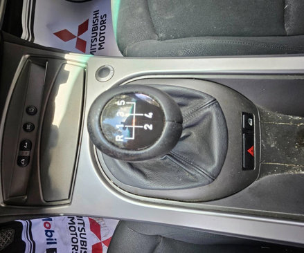 Used 2003 BMW Z4 2.5i image 13
