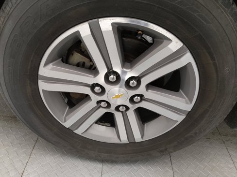 Used 2015 Chevrolet Traverse LT image 31