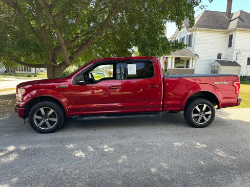 Used 2017 Ford F150 XLT w/ Equipment Group 302A Luxury image 5