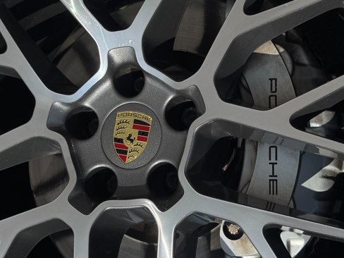 Used 2018 Porsche Macan S image 82