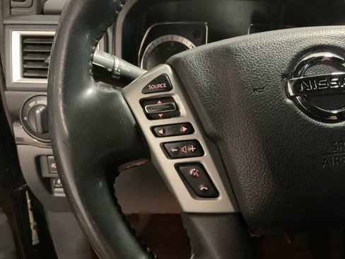 Used 2018 Nissan Titan SL w/ Midnight Edition image 25
