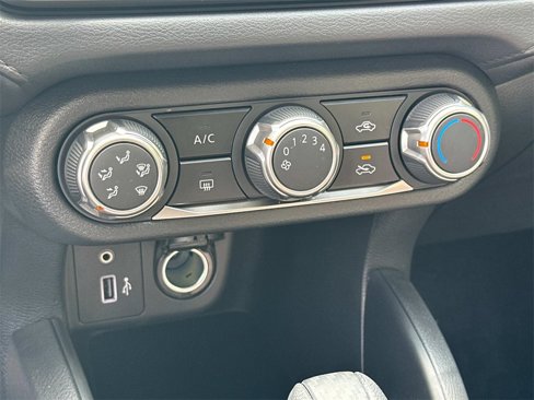 New 2025 Nissan Versa S image 5