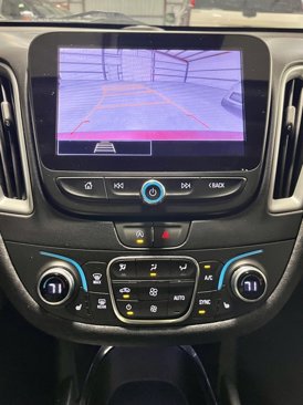 Used 2024 Chevrolet Malibu LT image 15