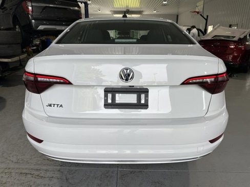Used 2020 Volkswagen Jetta S image 6