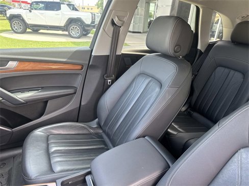 Used 2021 Audi Q5 2.0T Premium Plus image 20