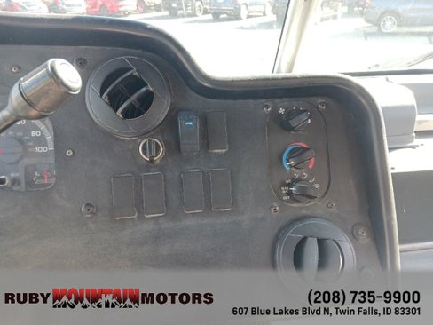 Used 2011 Ford E-450 and Econoline 450 Super Duty w/ Air Conditioning Prep Pkg image 14