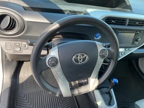 Used 2012 Toyota Prius C Three image 12