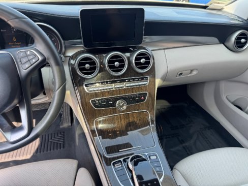 Used 2015 Mercedes-Benz C 300 4MATIC Sedan w/ Premium 1 Package image 15