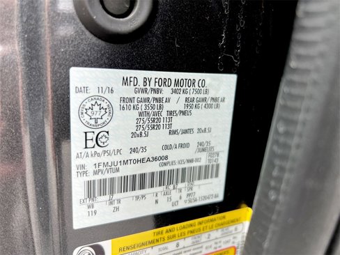 Used 2017 Ford Expedition Platinum image 28