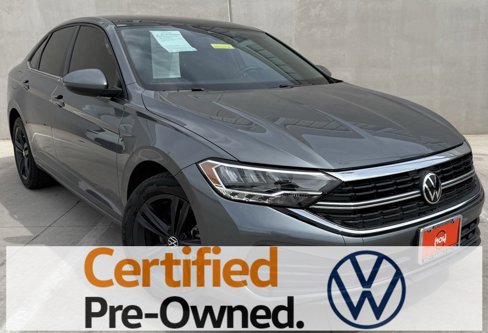 Used 2023 Volkswagen Jetta SE image 1