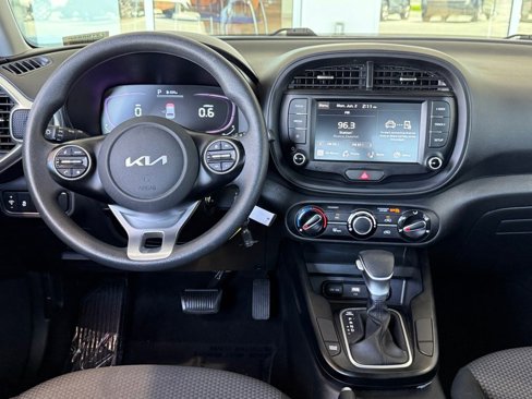 Used 2024 Kia Soul LX w/ Option Group 015 image 30