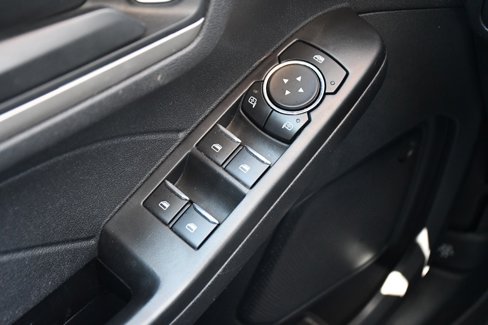 Used 2022 Ford Escape SE w/ Cold Weather Package image 22