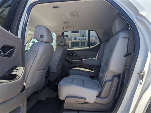 Used 2021 Chevrolet Traverse LT w/ LT Premium Package image 8