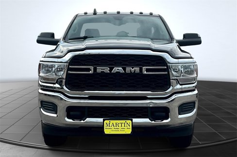 Used 2020 RAM 2500 Tradesman w/ Chrome Appearance Group image 3