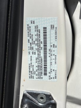 Used 2018 Ford Escape Titanium w/ Ford Safe & Smart Package image 22