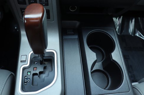 Used 2014 Toyota Sequoia Platinum image 41